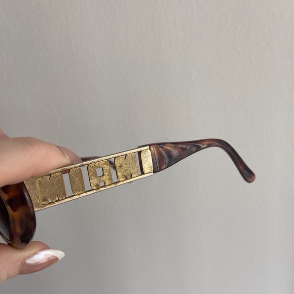 Gianni Versace 527/M MIAMI Vintage Sunglasses - Picture 9 of 16